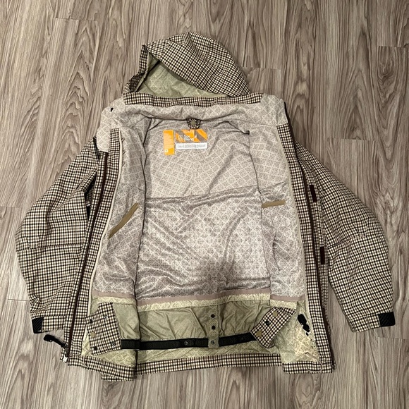 Special Blend Snowboard / Ski Jacket - Picture 3 of 10